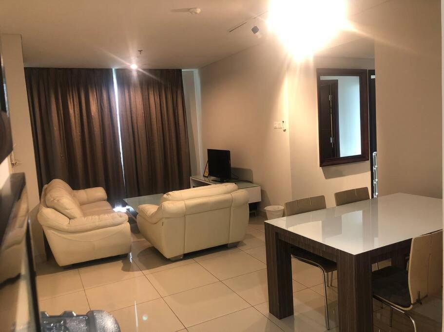 Central Park Residences Jakarta Exterior photo