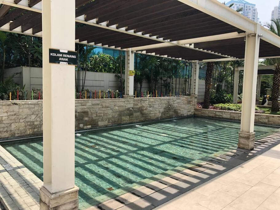 Central Park Residences Jakarta Exterior photo